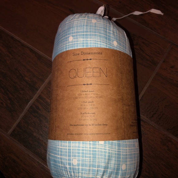 LUXE aqua queen sheet set NWT polka dots - Picture 2 of 3